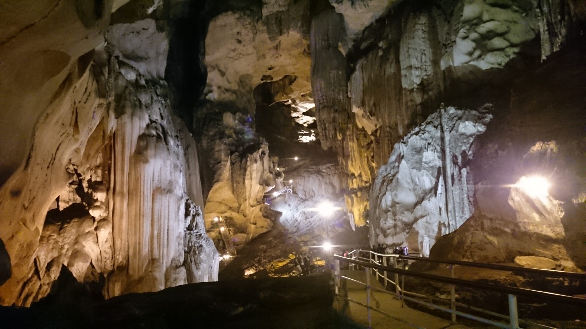 gua tempurung grand tour